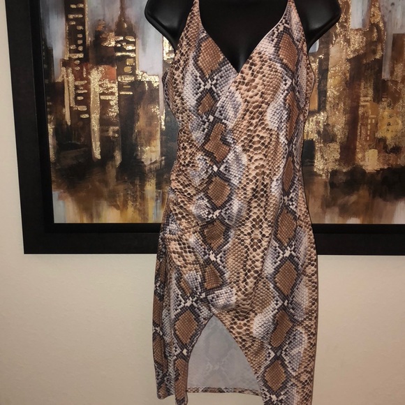 Dresses & Skirts - Snake Print Asymmetric Bodycon Dress